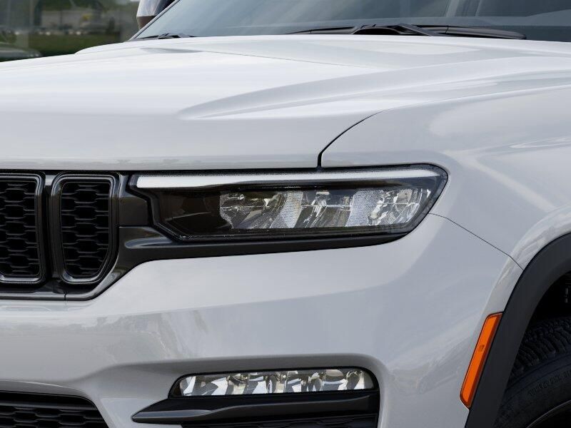 New 2025 Jeep Grand Cherokee Limited 4x4Image 34