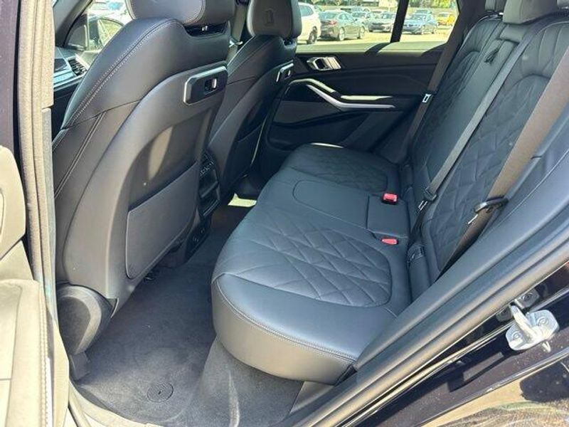 New 2026 BMW X5 xDrive50eImage 27