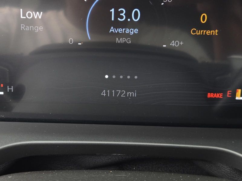 Used 2022 Jeep Grand Cherokee L Limited 4x2