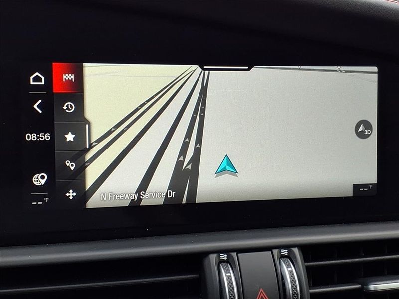 Used 2023 Alfa Romeo Giulia EstremaImage 26