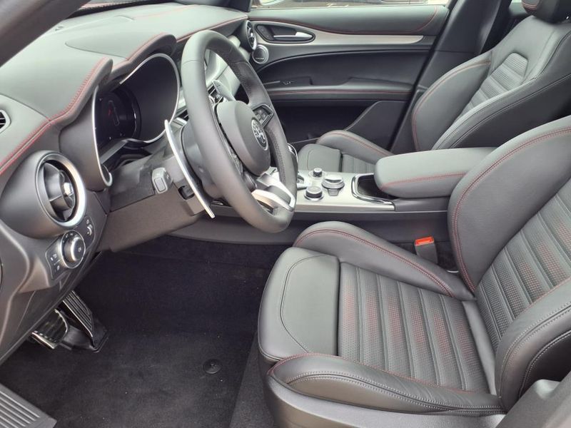 2025 Alfa Romeo Stelvio Tributo ItalianoImage 14