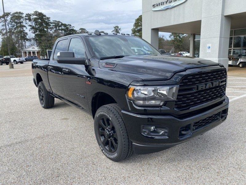 2022 RAM 2500 Big Horn Crew Cab 4x4 6
