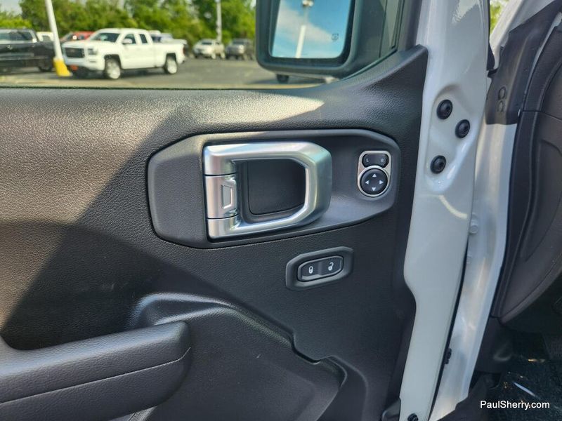 New 2026 Jeep Wrangler 4-door 85th Anniversary Edition
