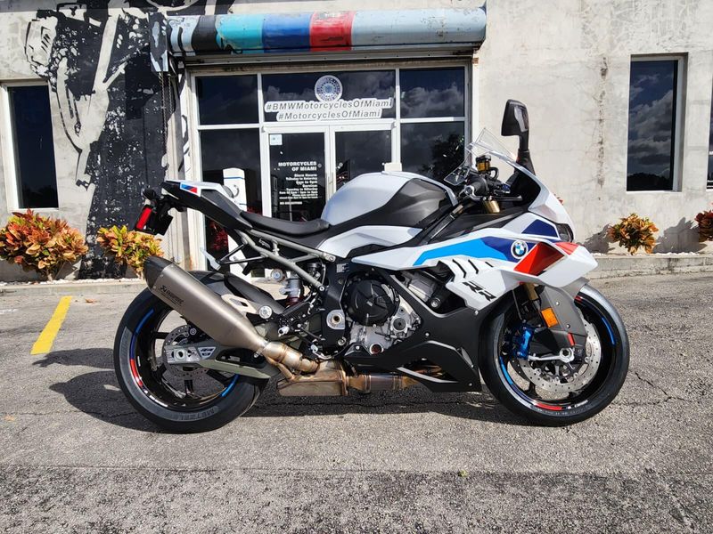 2026 BMW S 1000 RRImage 11