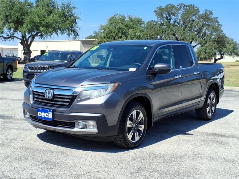 2018 Honda Ridgeline RTL-E photo 18