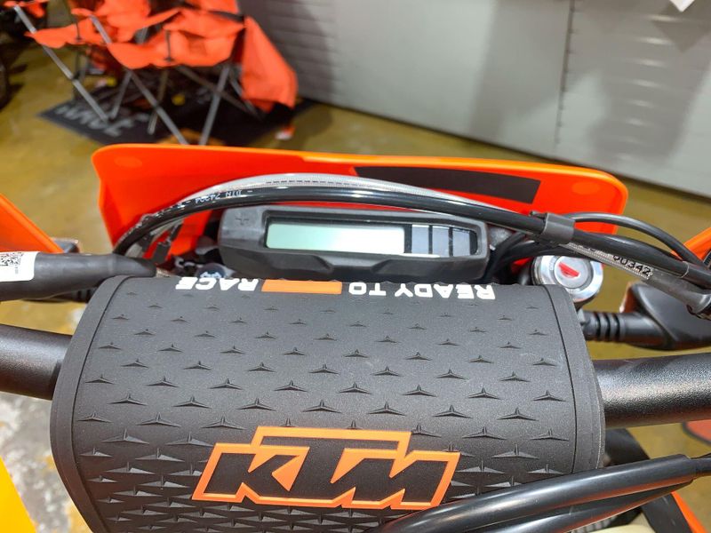 2025 KTM 500 EXC-F Image 21