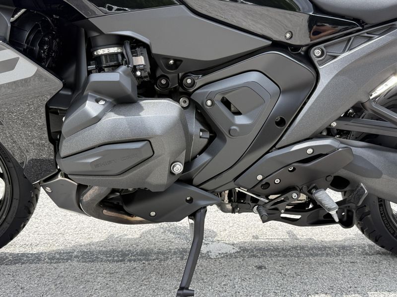 2026 BMW R 1300 RS
