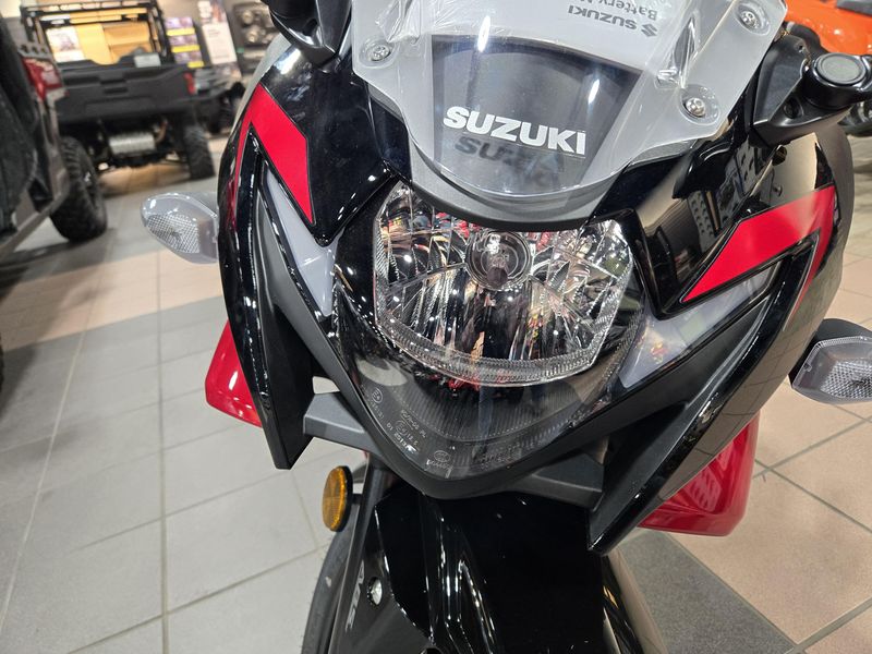 NEW 2025 SUZUKI GSX 250R ABS Image 9