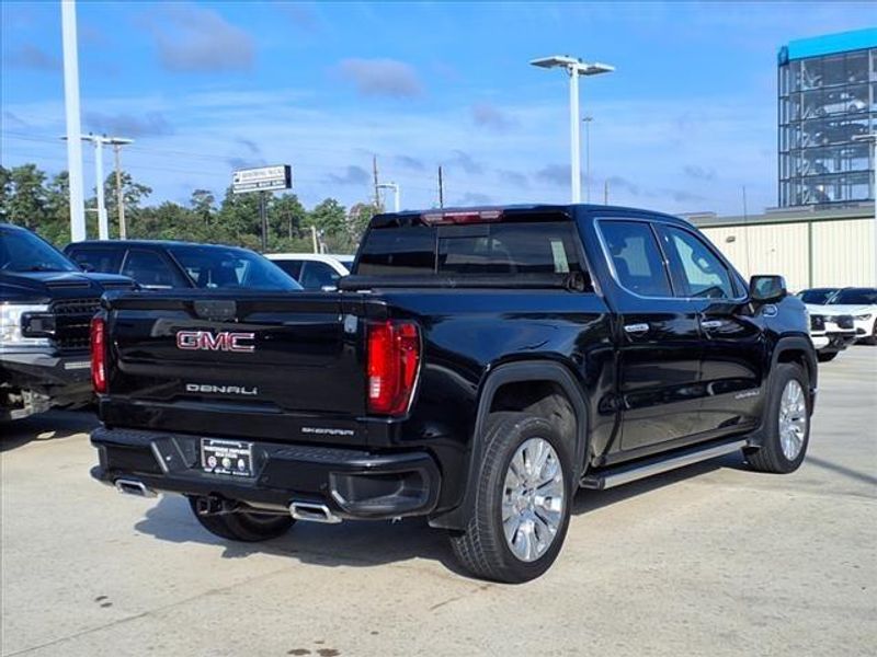 2021 GMC Sierra 1500 DenaliImage 2