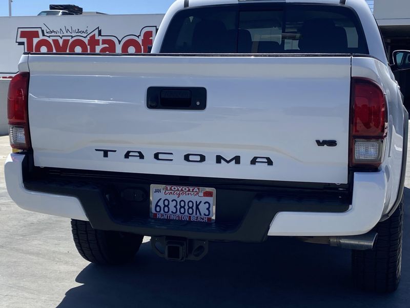 Used 2022 Toyota Tacoma SR5Image 4