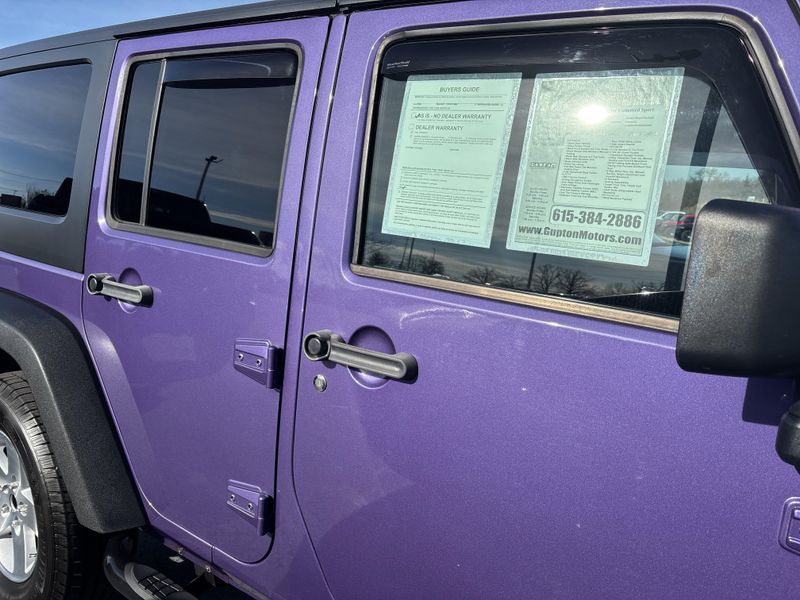 Used 2017 Jeep Wrangler Unlimited SportImage 5