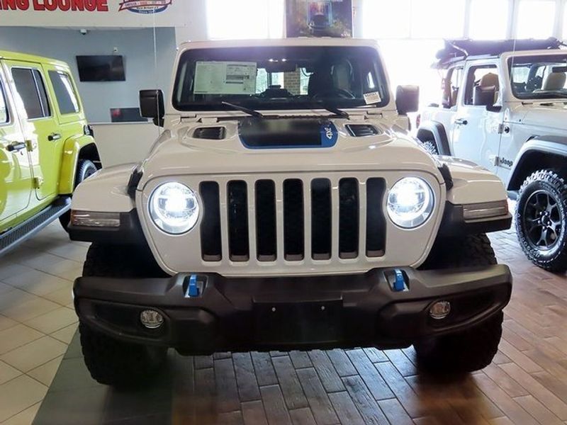 2022 Jeep Wrangler 4xE Unlimited Rubicon 4xeImage 2