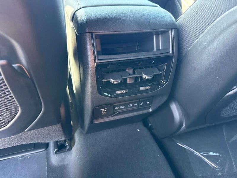 New 2026 Jeep Grand Cherokee Limited 4x4