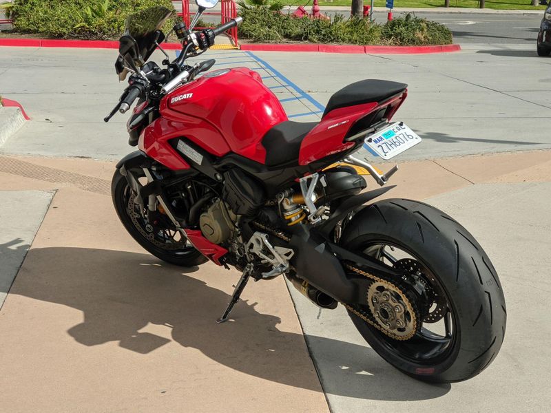 Used 2021 Ducati STREETFIGHTER V4 Image 15