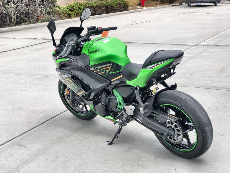 Used 2020 Kawasaki NINJA 650 ABS KRT EDITION Image 15