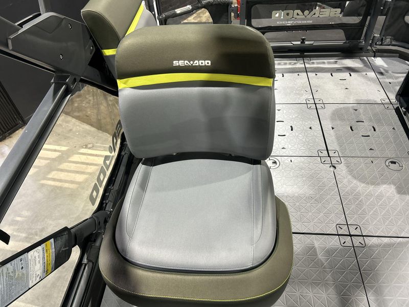 New 2025 Sea-Doo SWITCH FISH 21