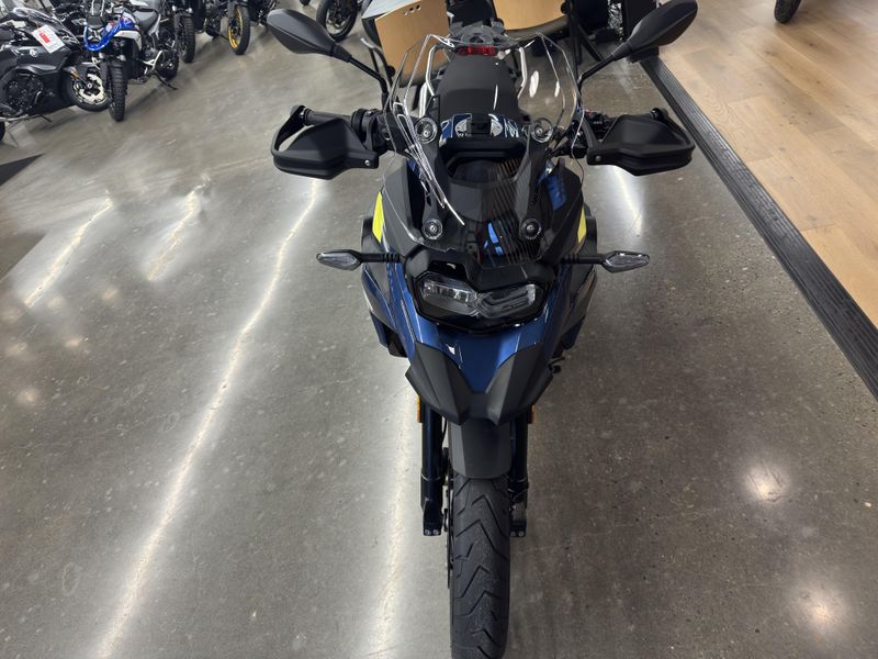2026 BMW F 800 GS - GRAVITY BLUE METALLIC - LOWERED - SALE PENDING 