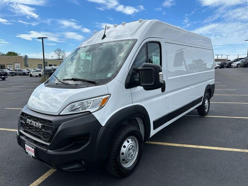 2023 RAM ProMaster 2500 High RoofImage 9