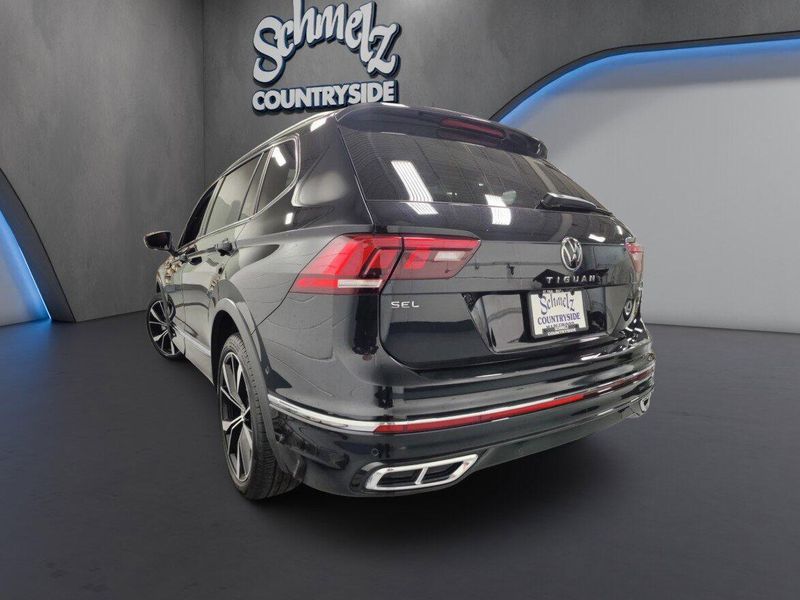 Used 2024 Volkswagen Tiguan SEL R-Line AWD w/Sunroof/NavImage 12