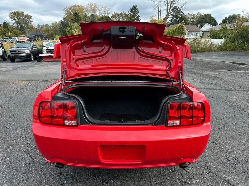 2008 Ford Mustang GT PremiumImage 13