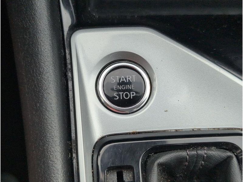 Used 2024 Nissan Altima 2.5 SVImage 17