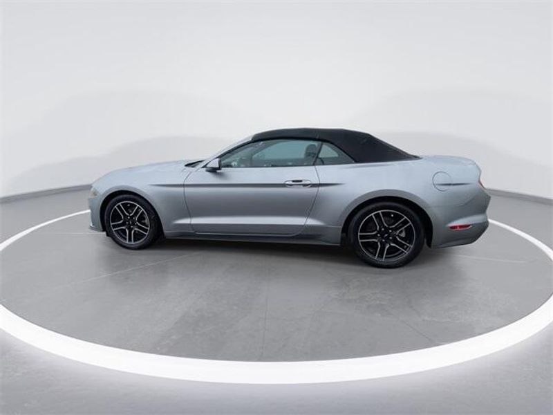 2020 Ford Mustang EcoBoost PremiumImage 5