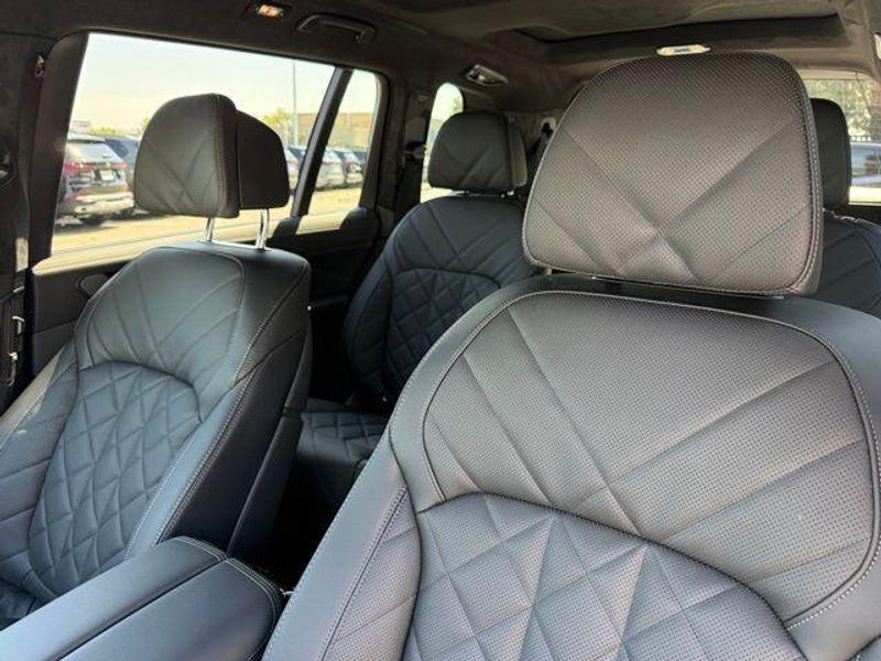 New 2026 BMW X7 xDrive40iImage 19