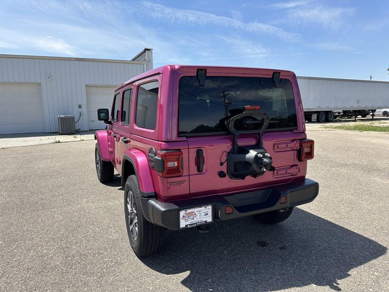 2024 Jeep Wrangler 4-door SaharaImage 6