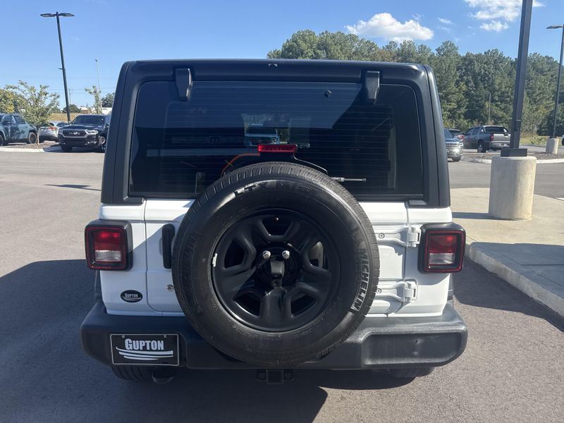 Used 2019 Jeep Wrangler SportImage 24