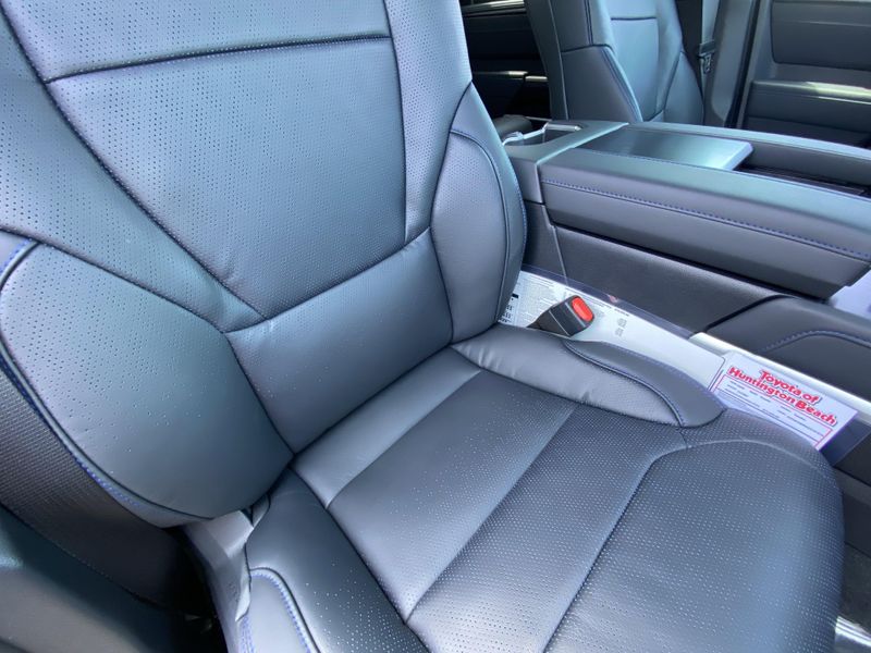 New 2025 Toyota Tundra Platinum HybridImage 11