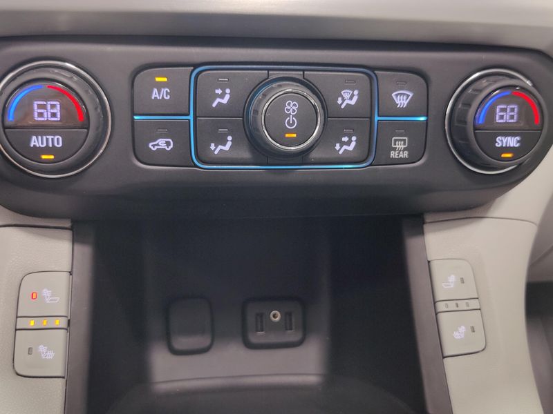 Used 2019 GMC Acadia SLT-2 AWD w/Dual Sunroof & NavImage 24