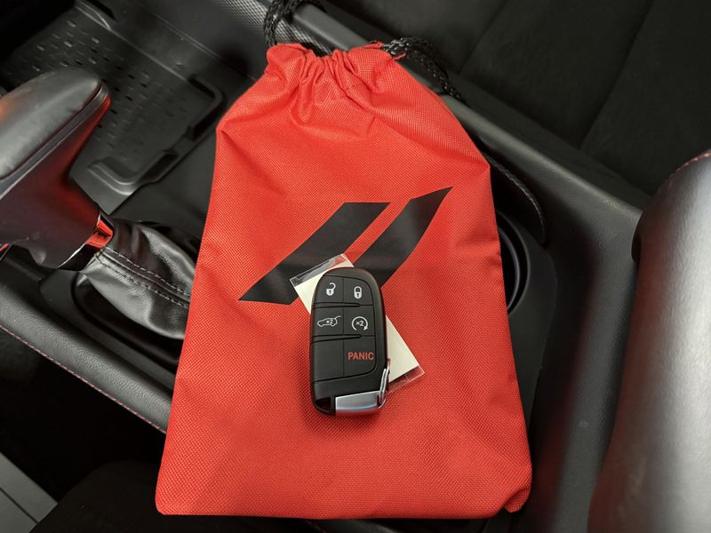 Used 2025 Dodge Durango R/TImage 33