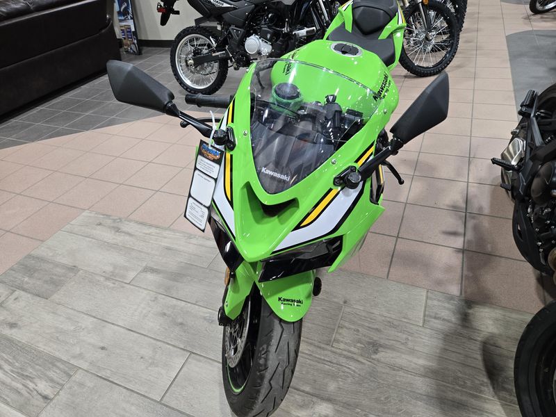 USED 2025 KAWASAKI NINJA ZX6R ABS KRT EDITION Image 13
