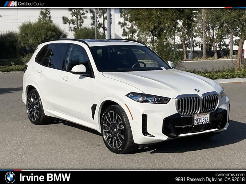 2025 BMW X5 xDrive40iImage 1