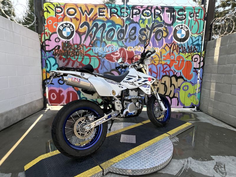 2017 Suzuki DR-Z400SM Image 8