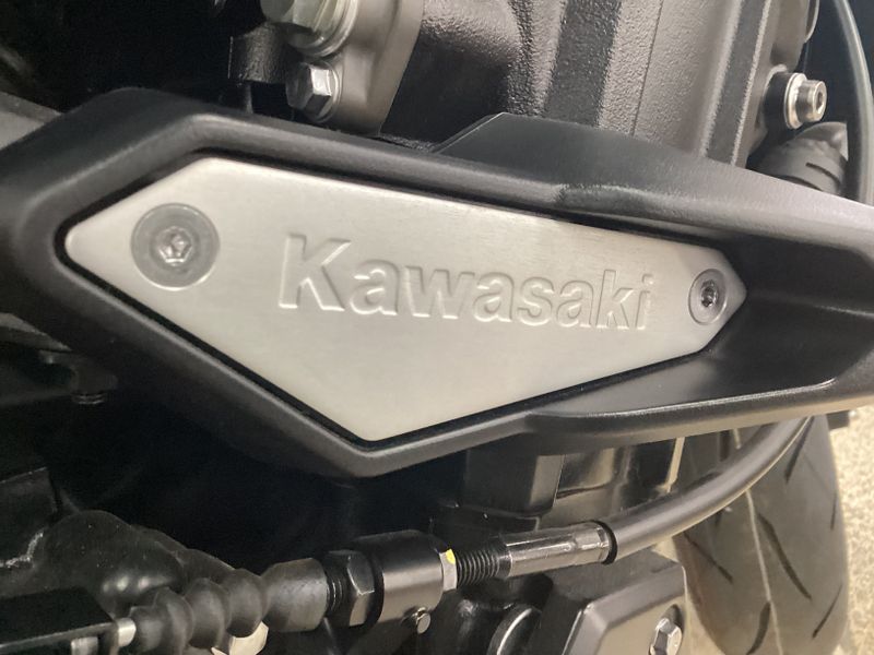2024 KAWASAKI Z900 ABS METALLIC SPARK BLACK AND METALLIC MATTE DARK GRAYImage 14