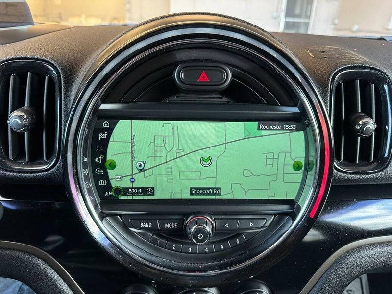 2018 MINI Countryman BaseImage 4