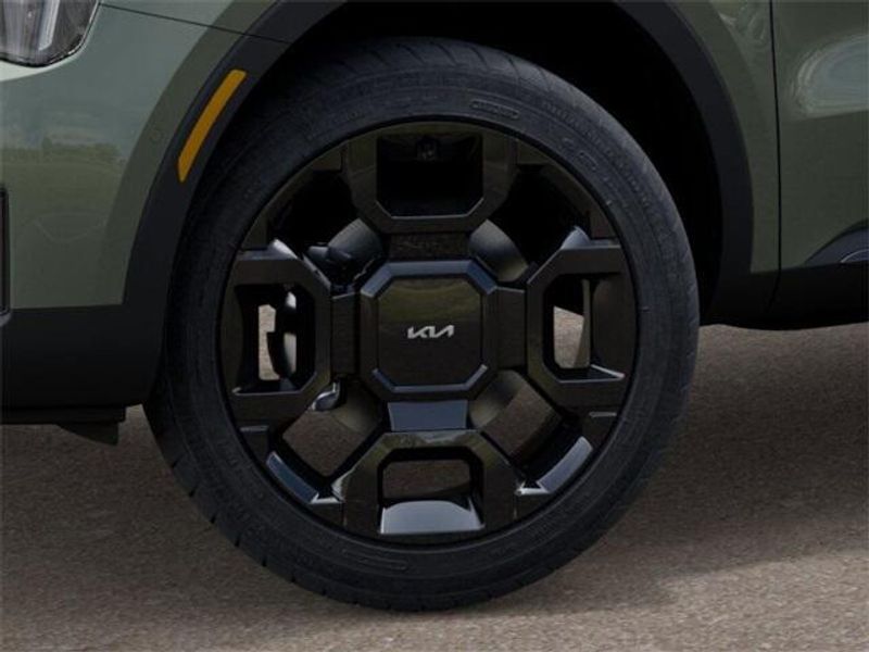 New 2026 Kia Sorento X-Line SX PrestigeImage 9