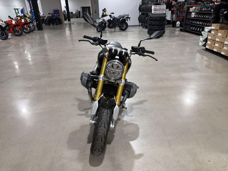 Used 2021 BMW R nineT Image 12