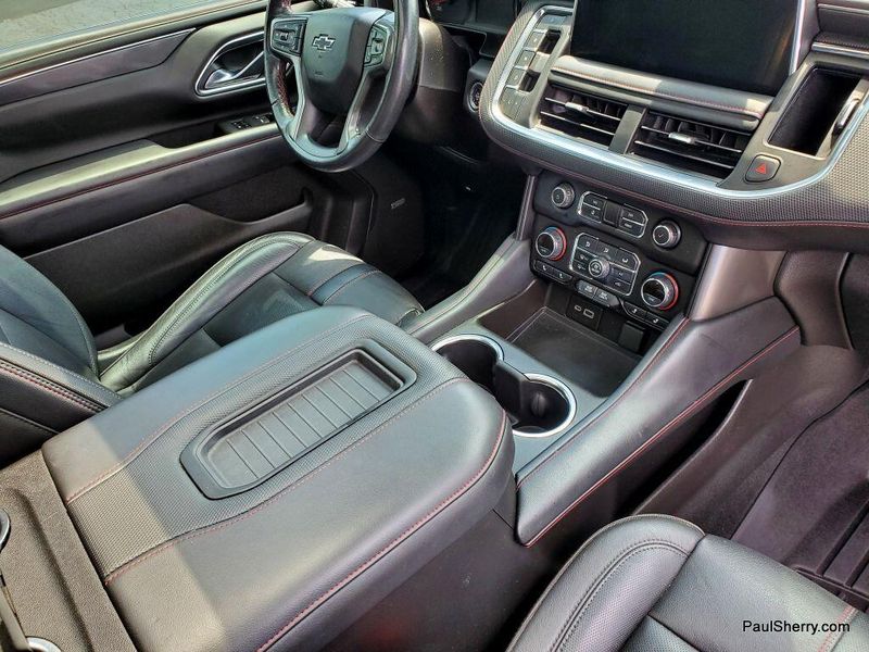 2021 Chevrolet Suburban RSTImage 33