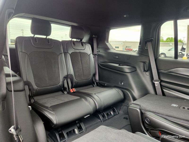 2025 Jeep Grand Cherokee L Altitude X 4x4Image 50