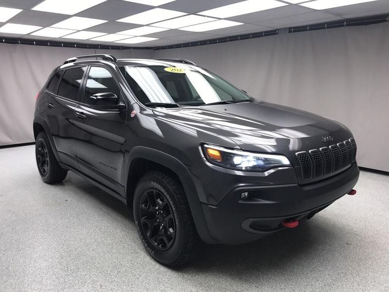 Used 2022 Jeep Cherokee TrailhawkImage 5