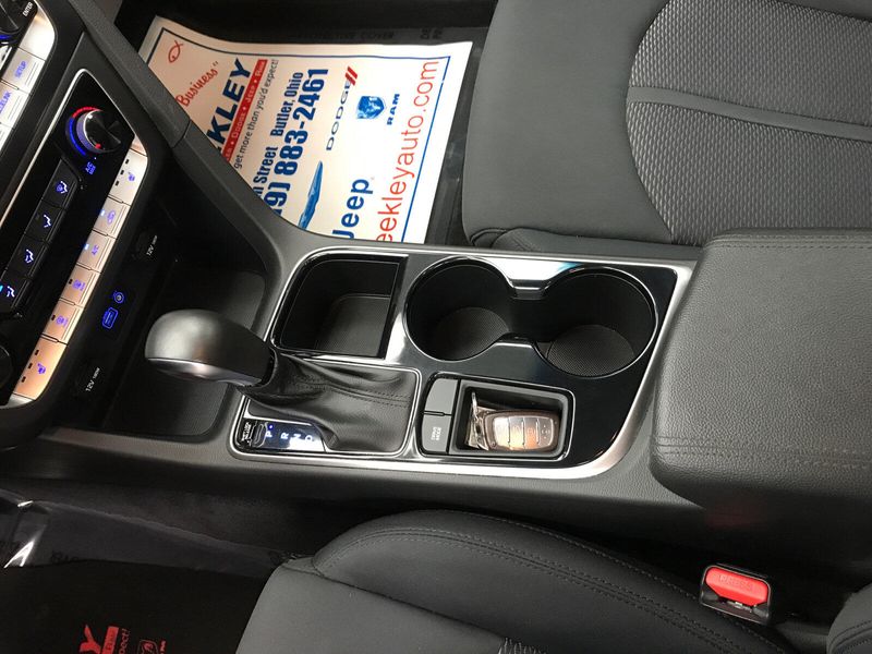 Used 2018 Hyundai Sonata SELImage 6