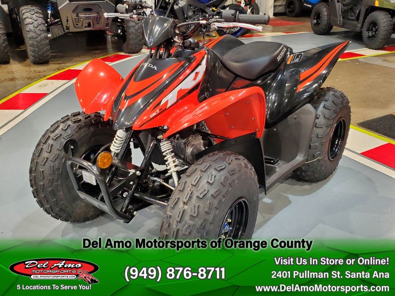 2024 Honda TRX90XR  in a SOLSTICE ORANGE exterior color. Del Amo Motorsports of Orange County (949) 416-2102 delamomotorsports.com 