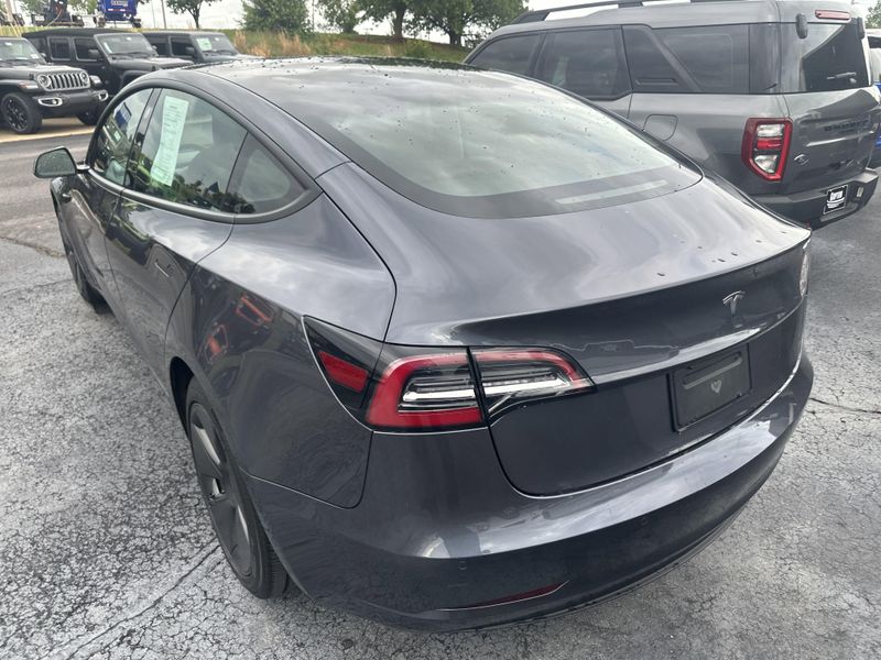 2021 Tesla Model 3 Standard Range PlusImage 10
