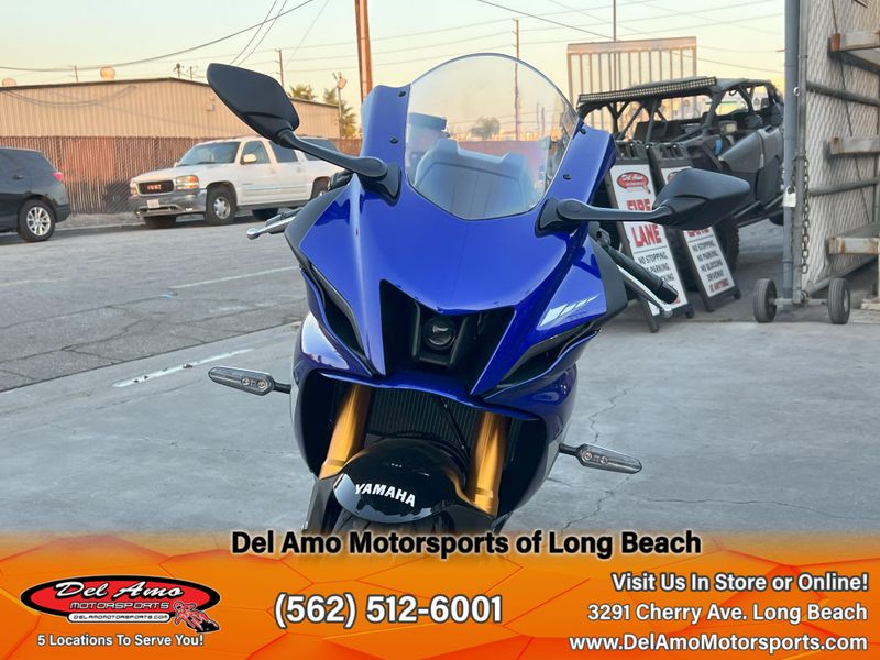 2025 Yamaha YZF-R7 Image 4