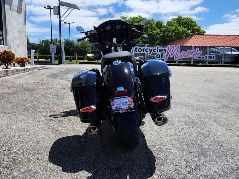 2025 BMW R 18 BImage 8