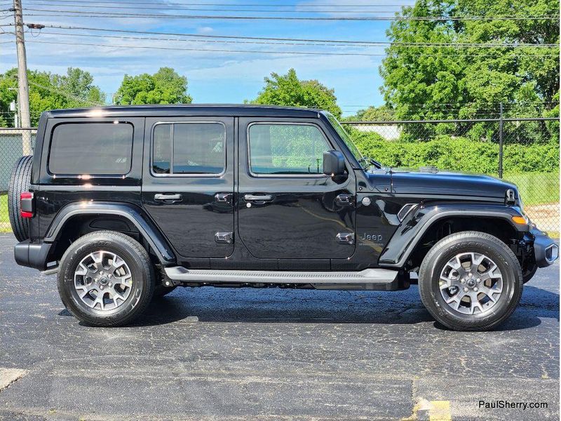 New 2026 Jeep Wrangler 4-door Sahara