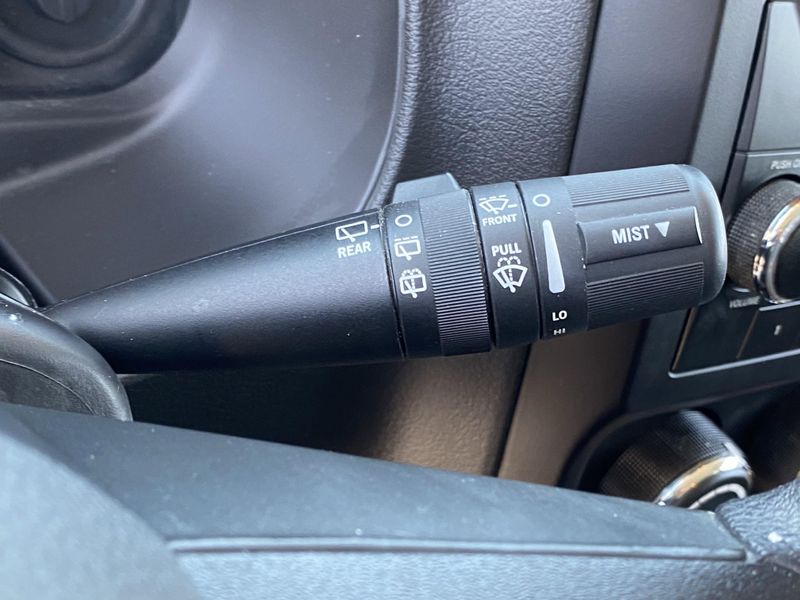 Used 2016 Jeep Patriot SportImage 27