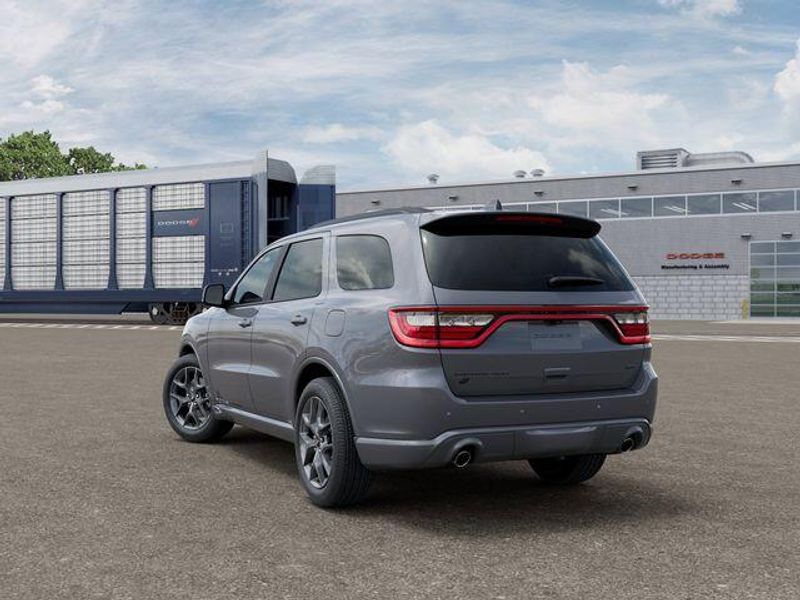 New 2026 Dodge Durango Gt Plus Awd Hemi V8Image 3
